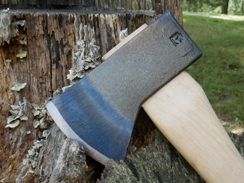 Council Tool Hudson Bay 2 lb. Camp Axe - 24" Curved Hickory Handle Questions & Answers